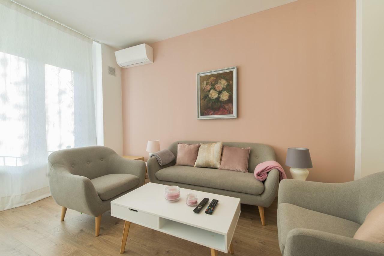 Chic And Spacious Apartment In Central Sofia - Patriarh Evtimiy By Flat Mаnager Exterior photo