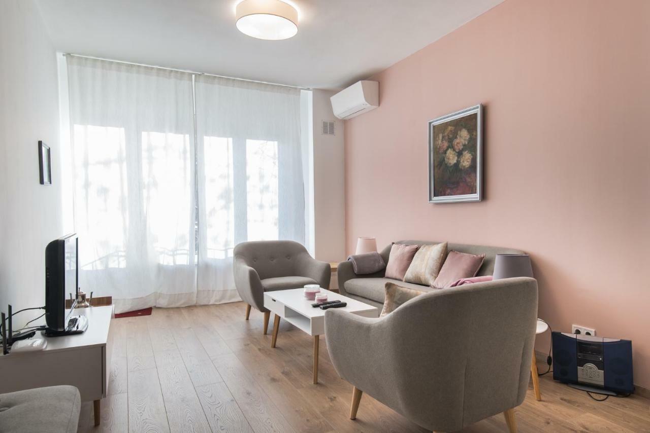 Chic And Spacious Apartment In Central Sofia - Patriarh Evtimiy By Flat Mаnager Exterior photo
